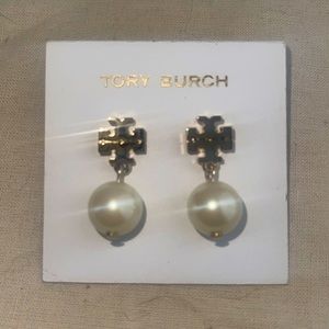 Tory Burch logo pearl drop earrings